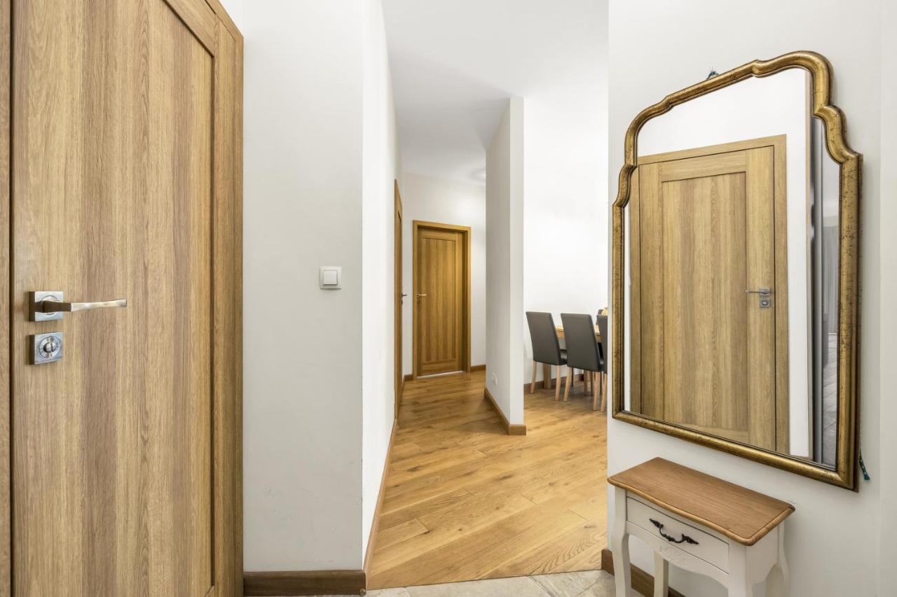 Hlonda 8 Premium 2br Apt Balcony