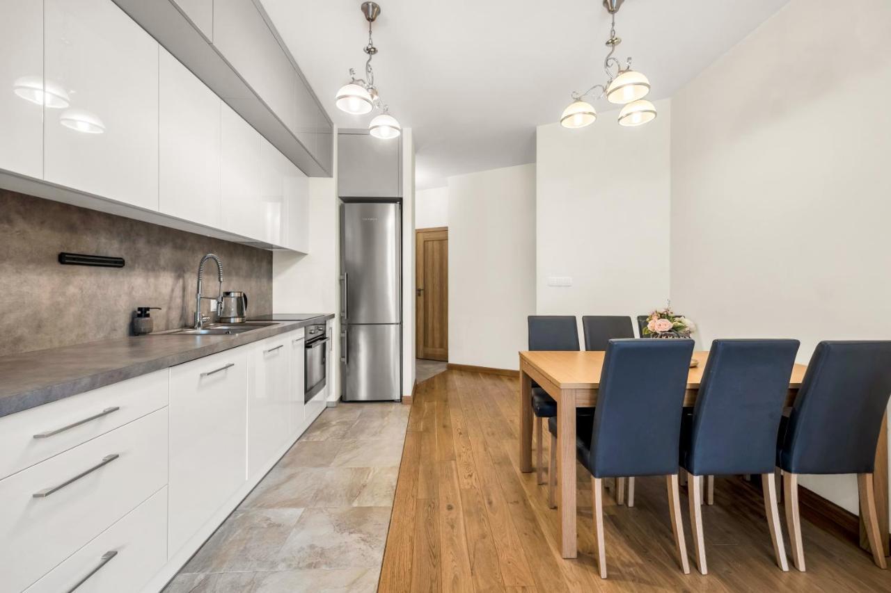Hlonda 8 Premium 2br Apt Balcony * Warsaw